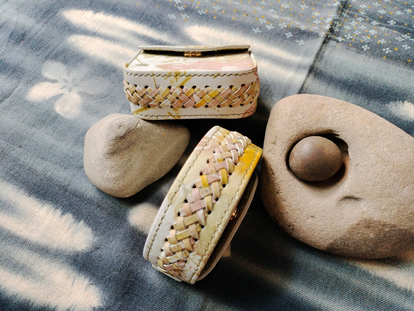 PDF pattern of 3 types of leather cases/folding reading glasses case/ with hole marking, suggested thickness & tutorial