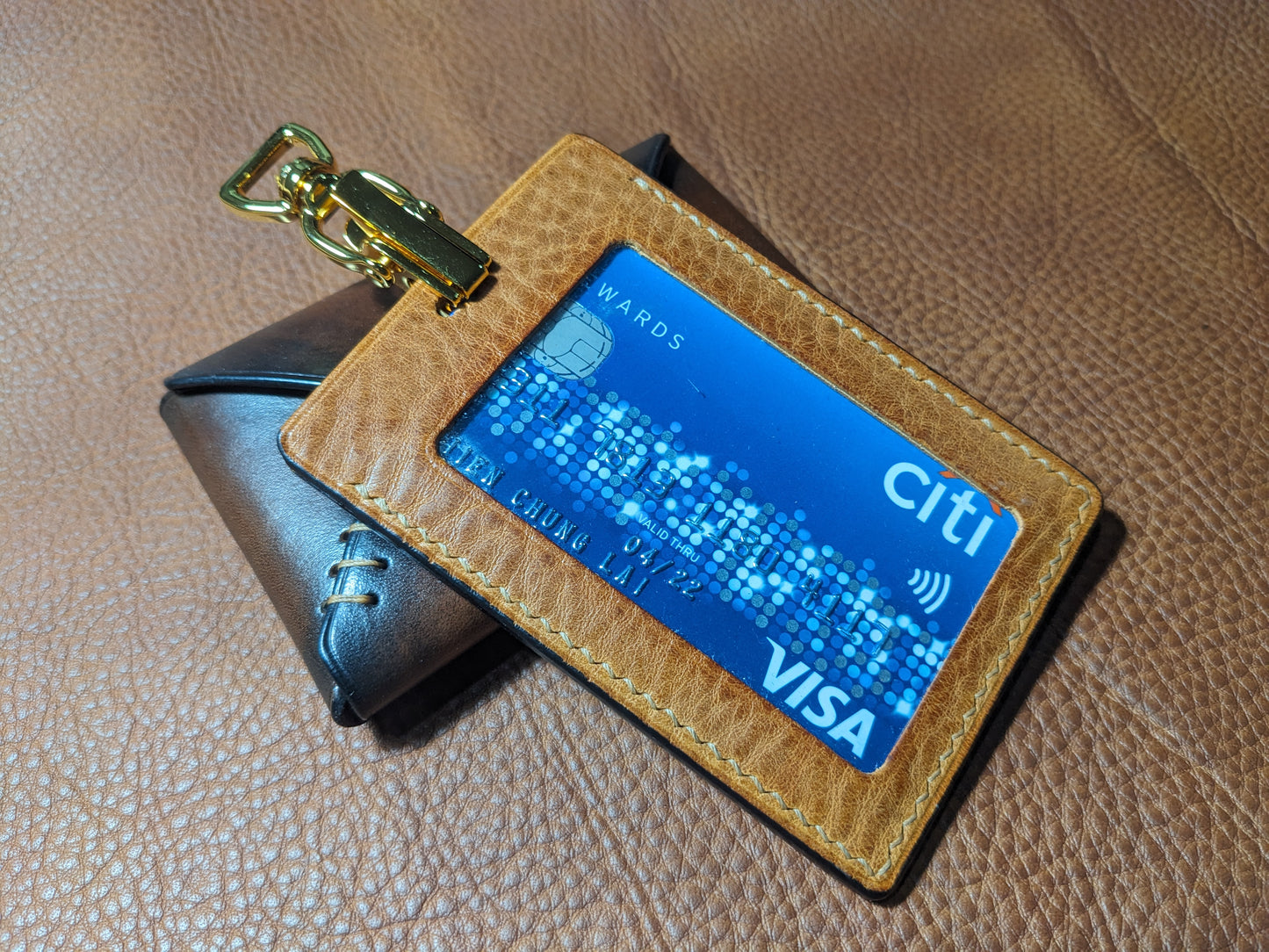 A simple and quick project--ID card holder