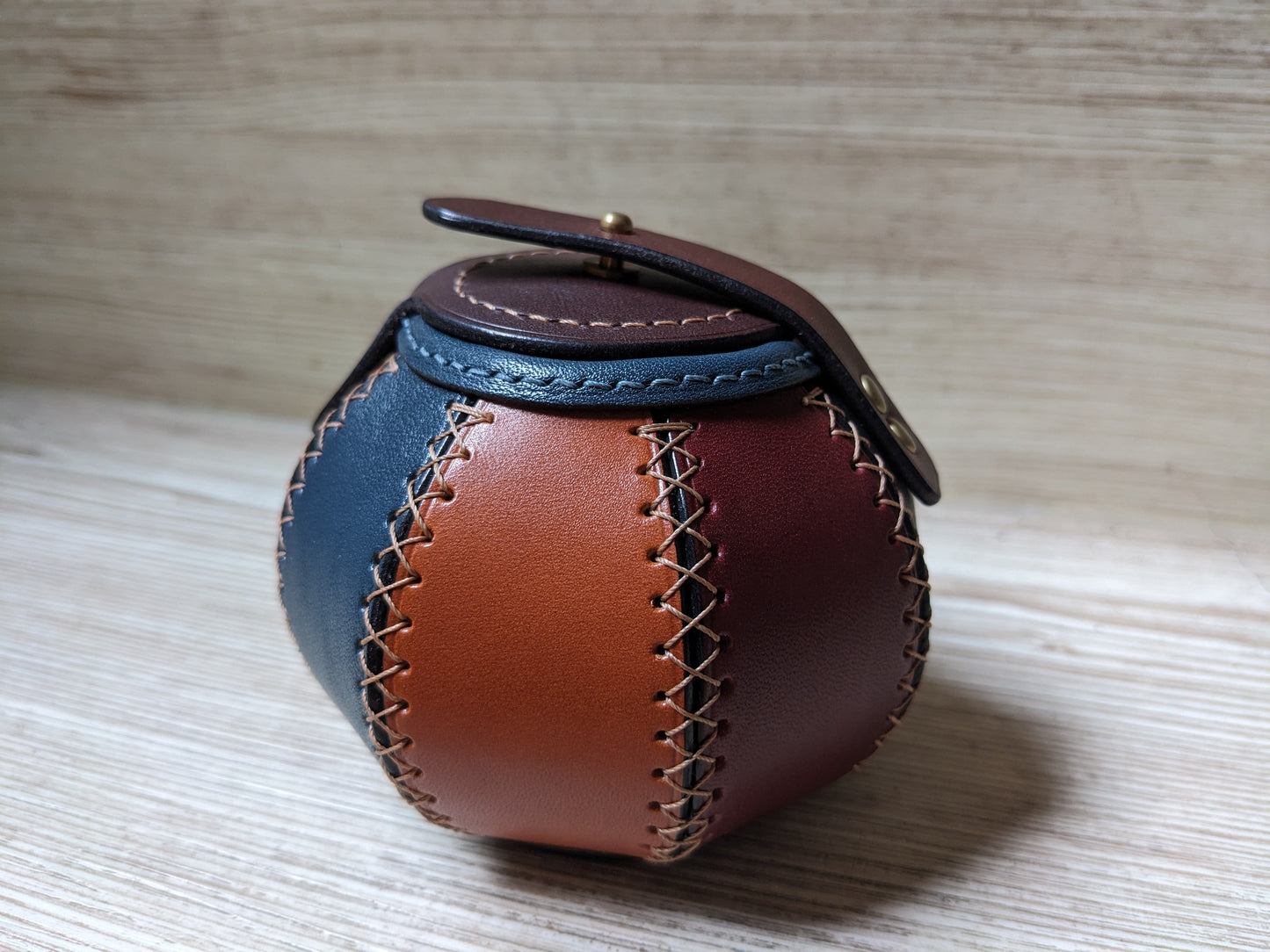 Leather Pot with lid PDF Pattern/with tutorial video/no written instruction/with hole mark/Jar with lid PDF Pattern/Leather scrap project