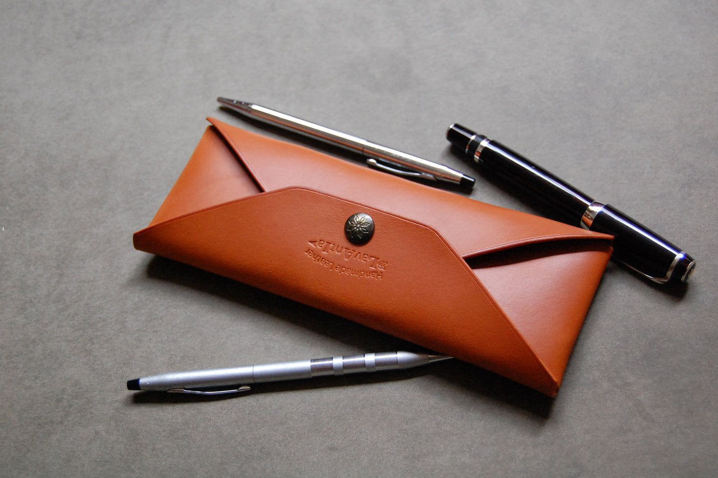 PDF pattern for leather pen case/with instruction/with hole marking(hole spacing 3.38mm)