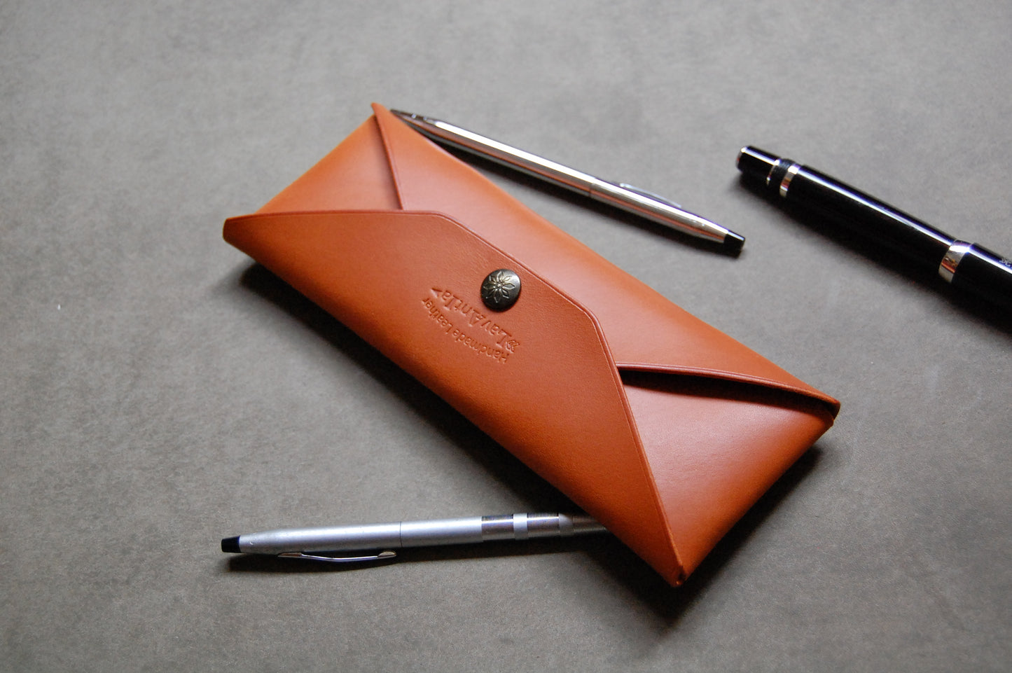 PDF pattern for leather pen case/with instruction/with hole marking(hole spacing 3.38mm)