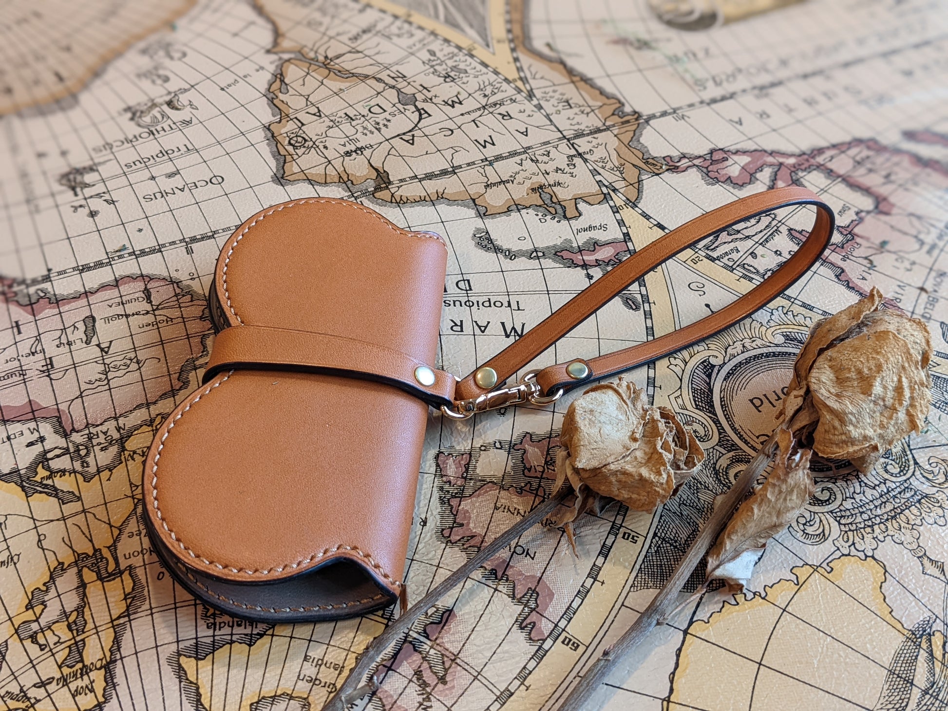 Leather Key Pouch Key Case Bell Shape Key Holder With Strap 
